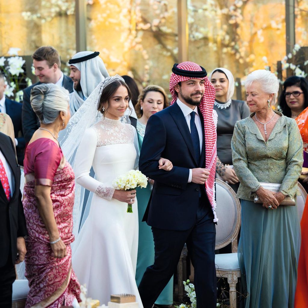 HO4103 Boda de Iman de Jordania