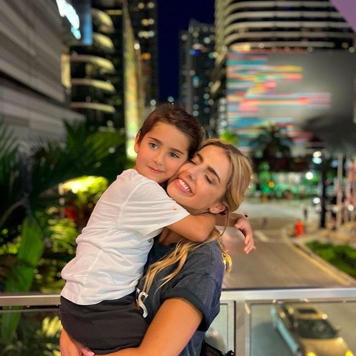 Michelle Renaud y su hijo Marcelo