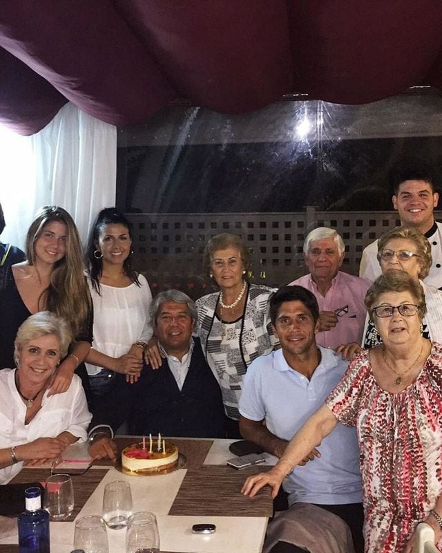 Fernando Verdasco junto a su familia 