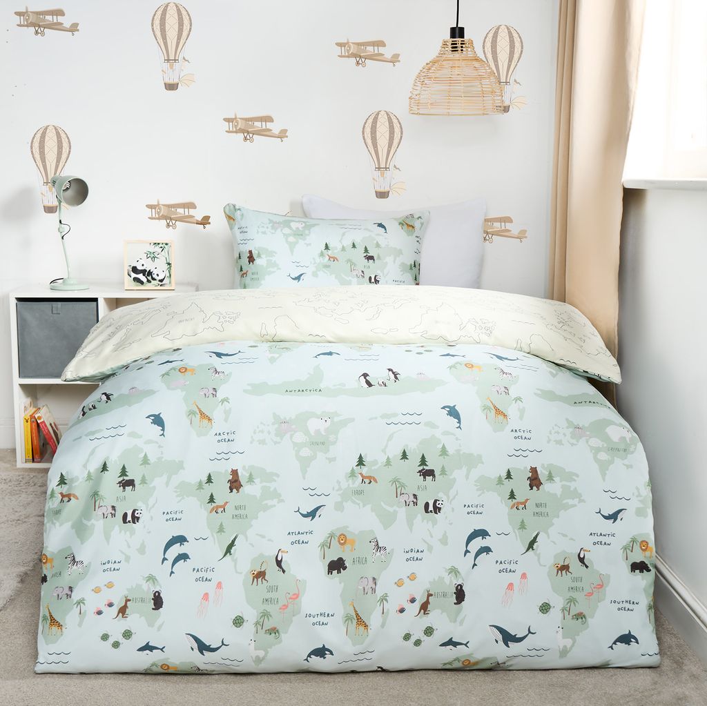 Ropa de cama con estampado de mapa mundi