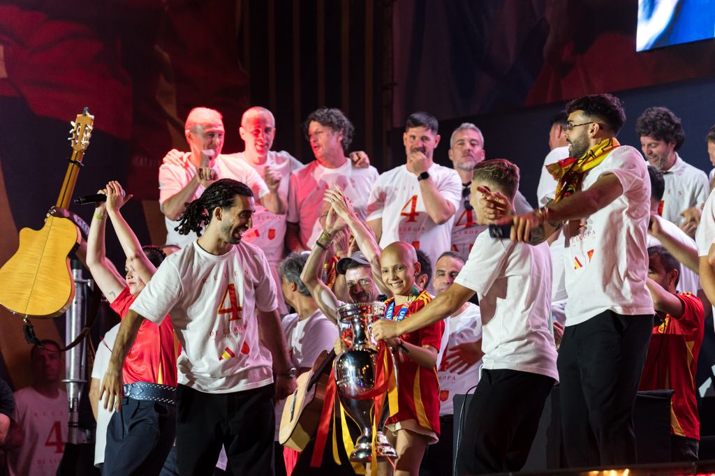 La celebración de La Roja por las calles de Madrid tras ganar la Eurocopa el 15 de julio de 2024