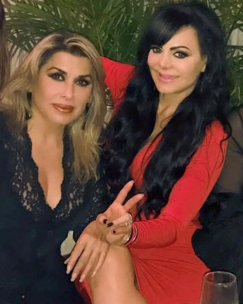 Con esta foto juntas, Maribel Guardia recordó a su amiga Dulce.