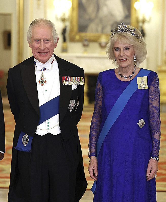 Carlos III y la reina Camilla en Buckingham