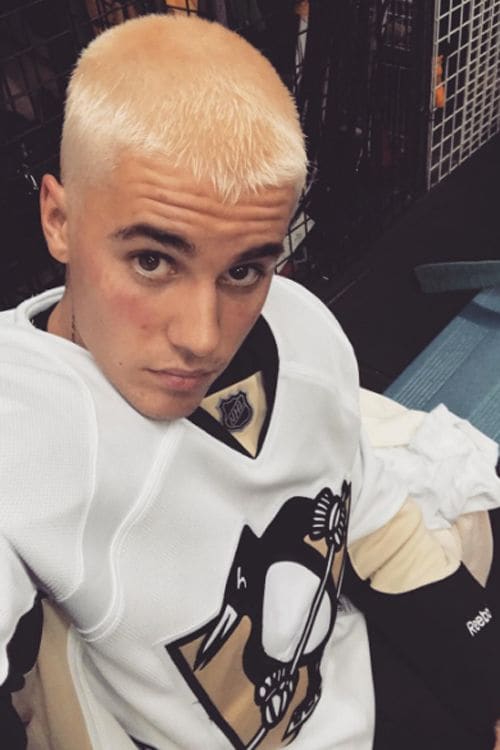 El cantante Justin Bieber con uno de los cortes de pelo de la temporada, el buzz