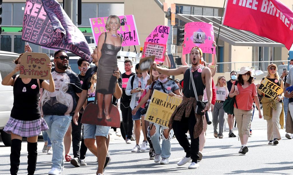 #FreeBritney Rally In Los Angeles