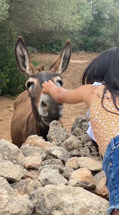 Anne Igartiburu y su hija