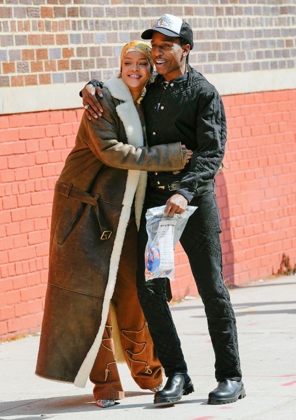 Rihana y A$AP Rocky fotografiados juntos en la calle