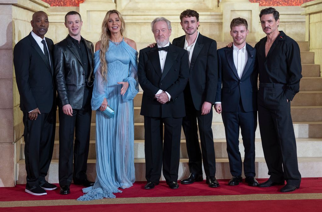 Denzel Washington, Joseph Quinn, Connie Nielsen, Ridley Scott, Paul Mescal, Fred Hechinger and Pedro Pascal en el estreno de "Gladiator II"