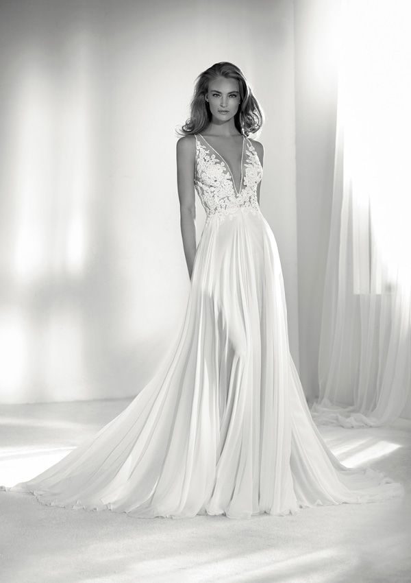 pronovias_tendencias_plunging_2a