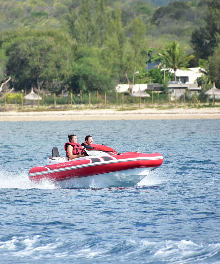 Seakart por la laguna de Isla Mauricio