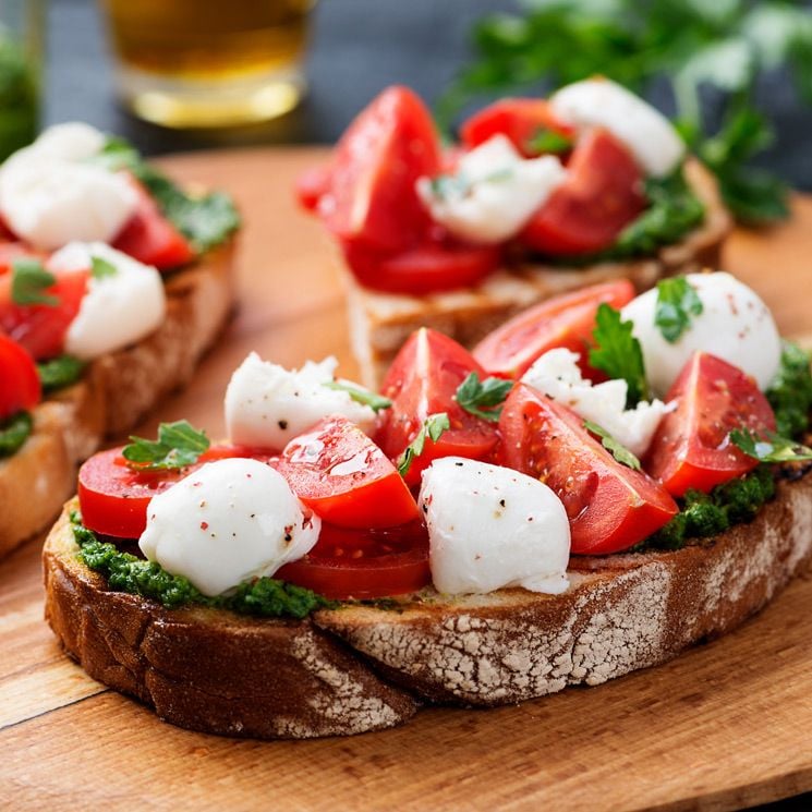 tostas caprese adob