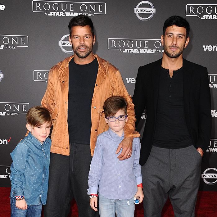 
Ricky Martin con Jwan Yosef y los pequeños Matteo y Valentino
