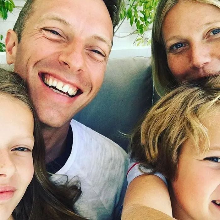 Gwyneth Paltrow y su ex Chris Martin con sus hijos Apple y Moses