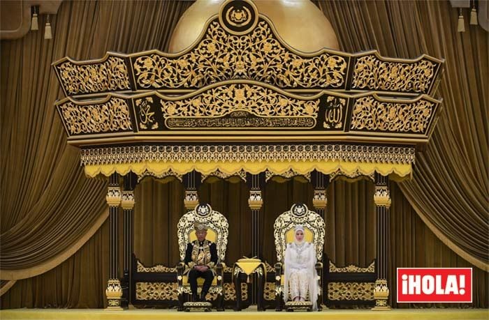 Tengku Abdullah, el nuevo rey de Malasia, asume el trono en una fastuosa ceremonia