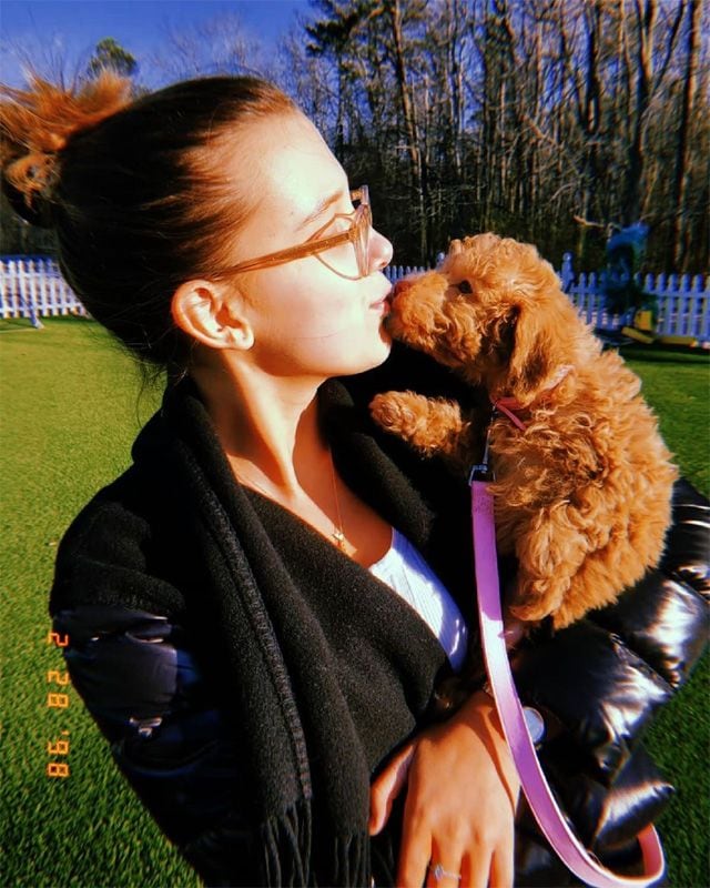 millie bobby brown mascota