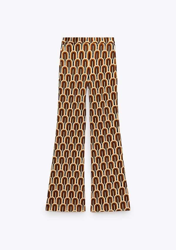 pantalones flare estampados zara