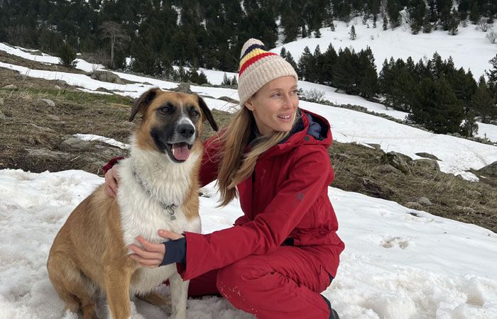 Vanesa Lorenzo con uno de sus perros