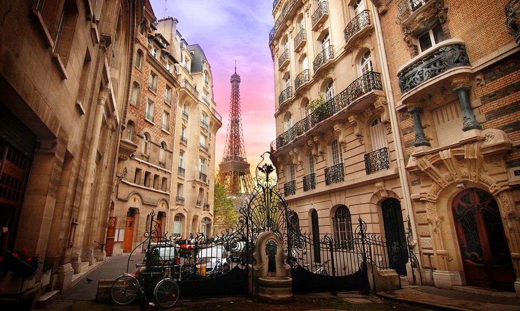 edificios de paris y la torre eiffel