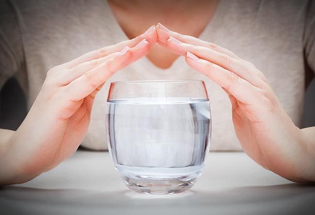 Evita contaminar el agua que utilizas en casa