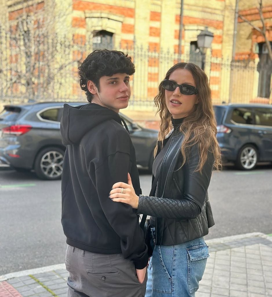 Álvaro Muñoz Escassi y Lara Dibildos