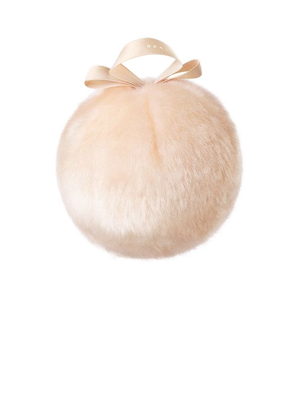 fenty pompom