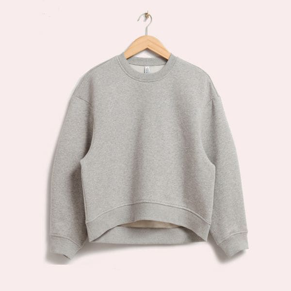 sudadera gris