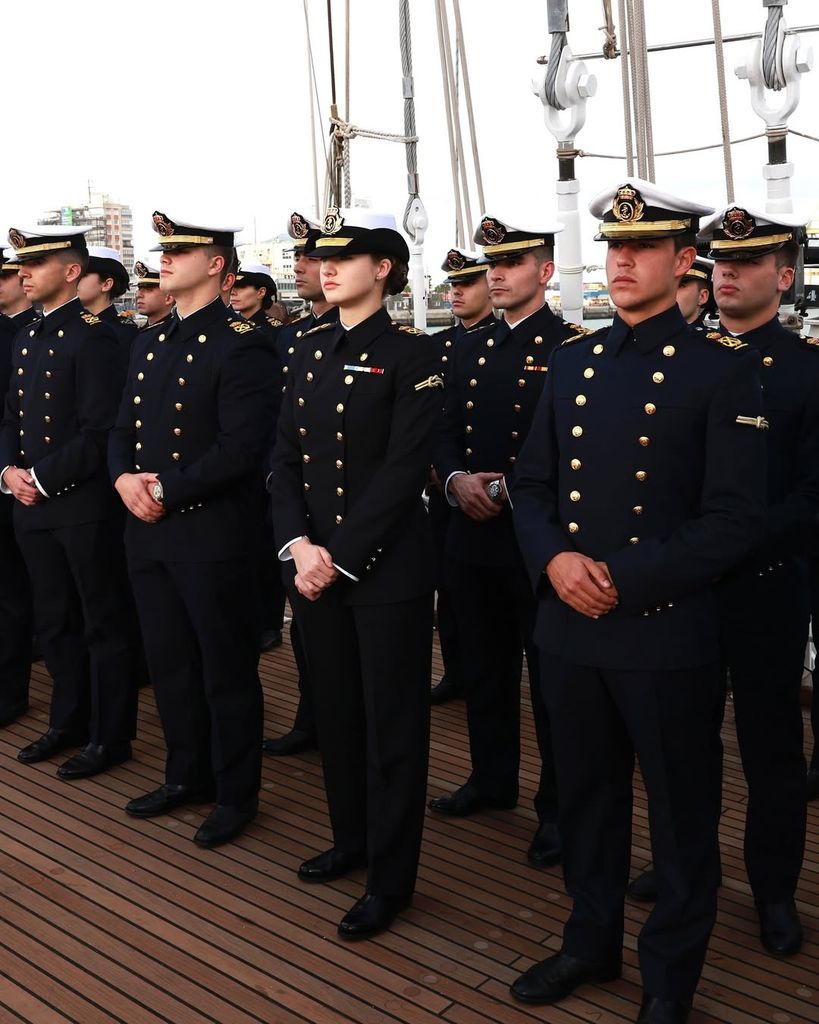 La princesa Leonor se embarca en el Juan Sebastian Elcano