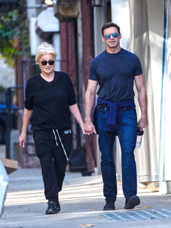 Hugh Jackman y Deborra-Lee