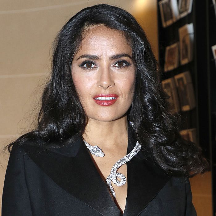 Salma Hayek canas