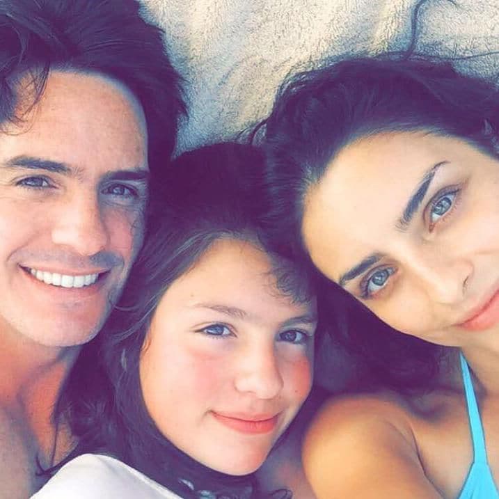 Aislinn Derbes, Mauricio Ochmann y su hija Lorenza