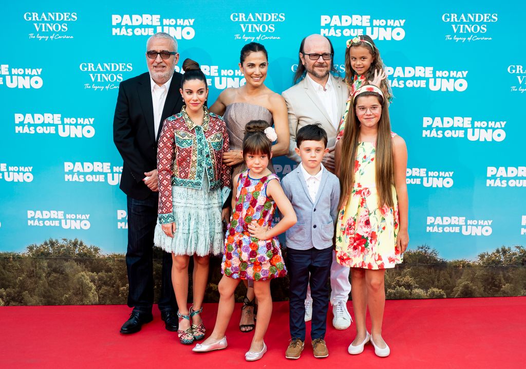 Leo Harlem, Toni Acosta, Santiago Segura en el estreno de "Padre No Hay Mas Que Uno" en Madrid 