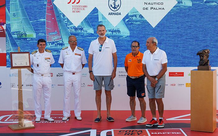 Homenaje real a la Armada en la Copa del Rey MAPFRE