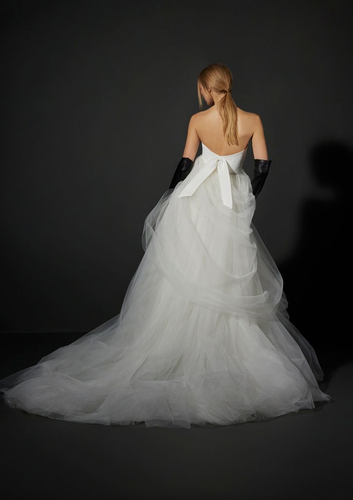 Pronovias x Vera Wang