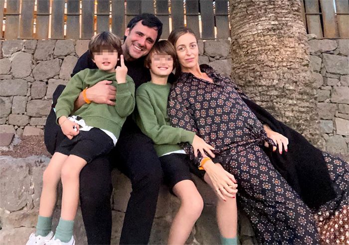 Ion Aramendi con su familia