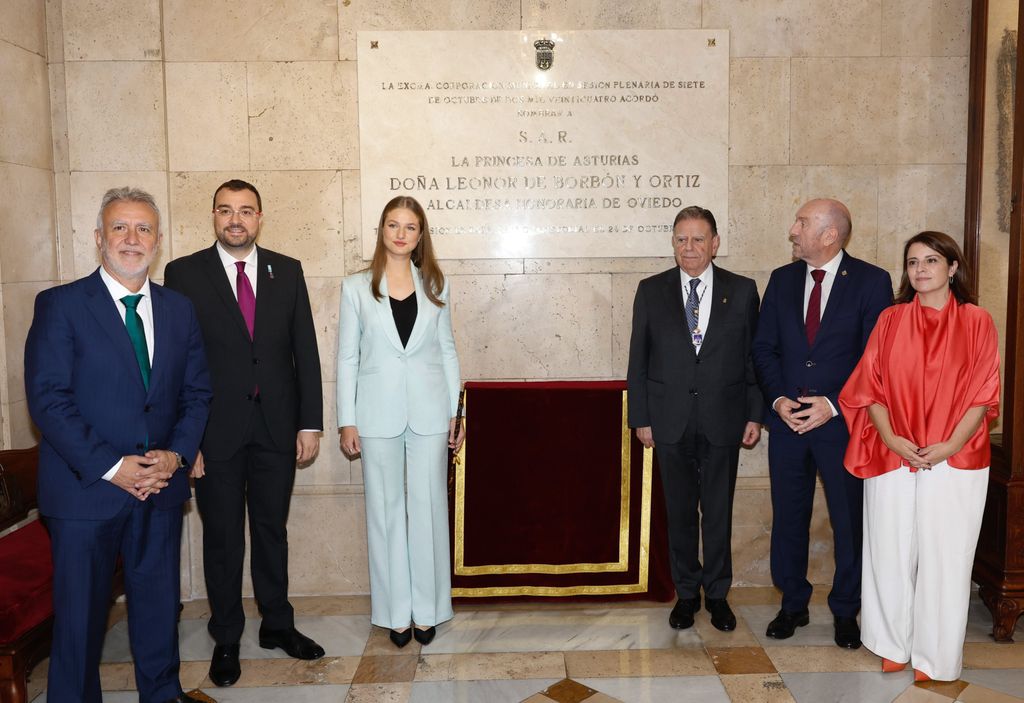 La princesa Leonor recibe el título de alcaldesa honoraria de Oviedo