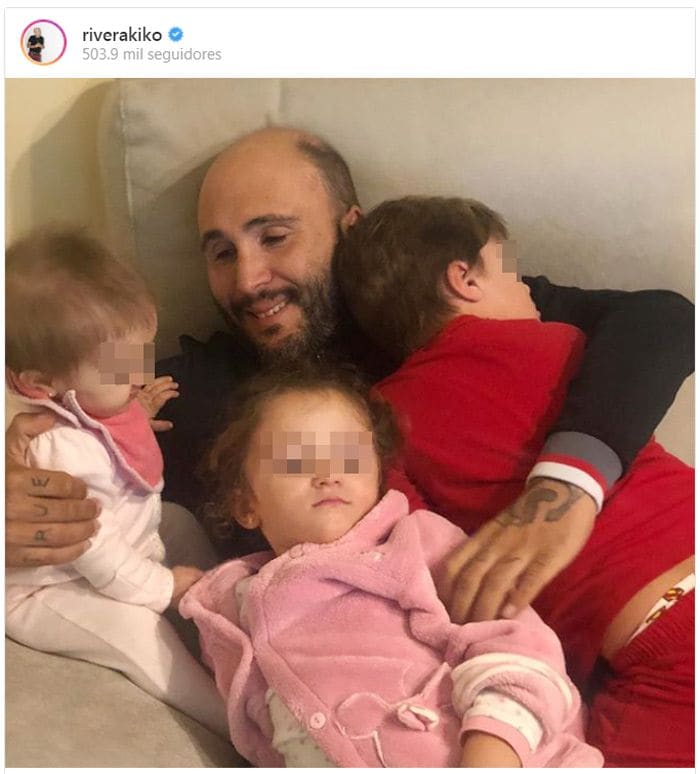 Kiko Rivera vuelve a casa con sus hijos tras su éxito en Nueva York