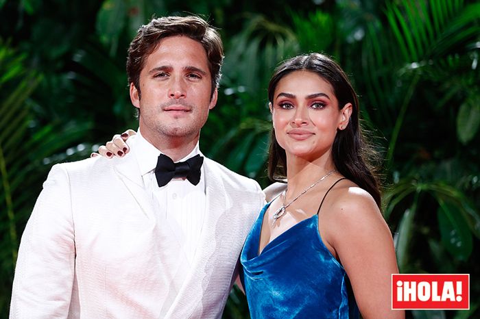 diego boneta y renata notni