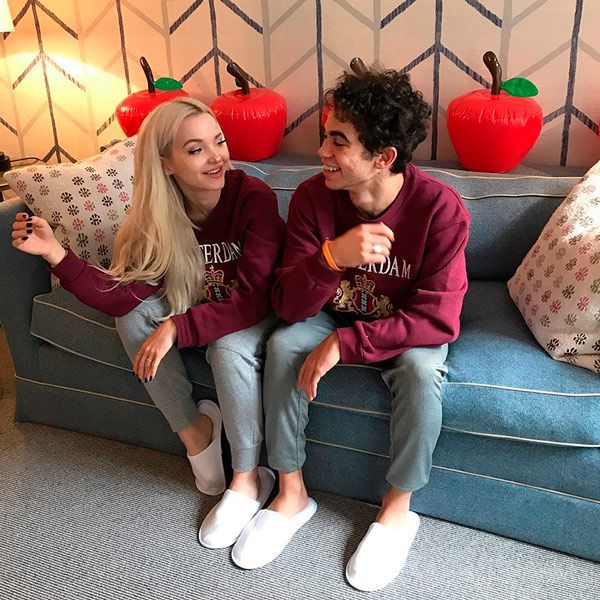 Dove Cameron y Cameron Boyce