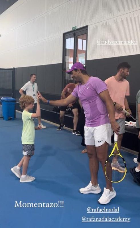 Rafa Nadal y el hijo de Rudy Fernández y Helen Lindes