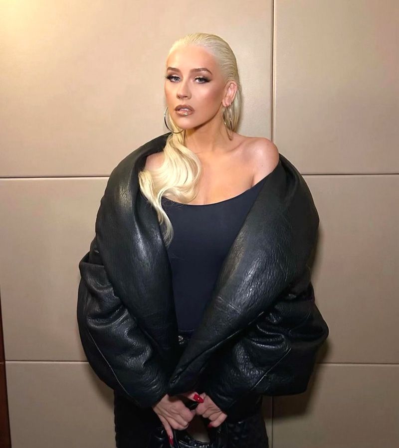 xtina looks 2