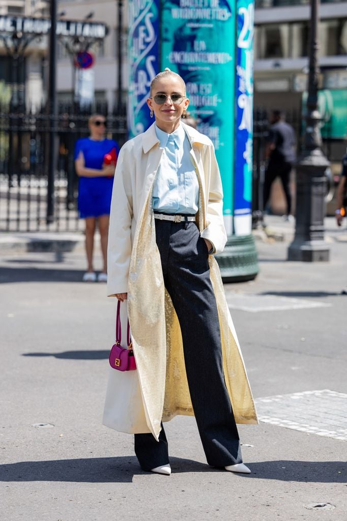 look trabajo gabardina