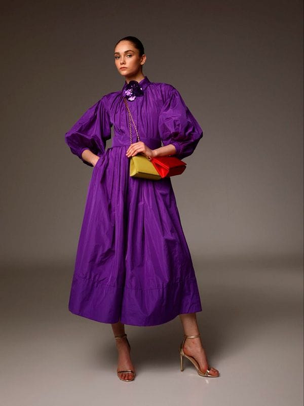 Vestido morado de Antonio García Estudio