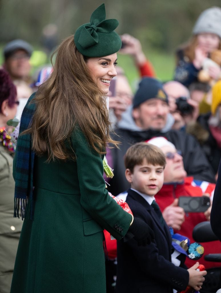 Kate Middleton con el príncipe Louis