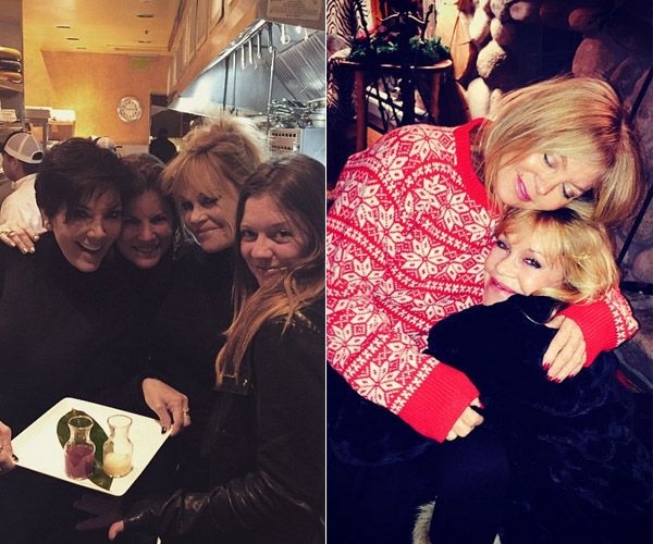 Kris Jenner y Melanie Griffith se reunieron con un grupo de amigos para comer en uno de los mejores restaurantes de Aspen, ambas compartieron este momento en sus cuentas de Instagram
