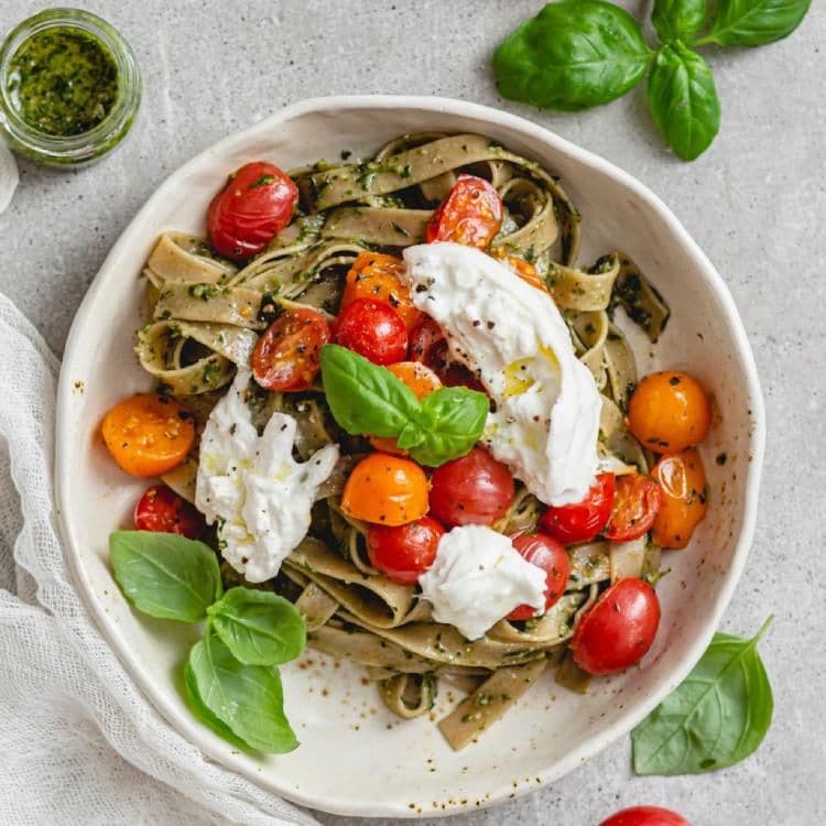 pasta-burrata-tomate-cherry