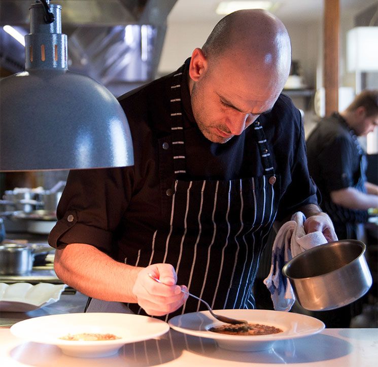 Luis Alberto Lera en su cocina