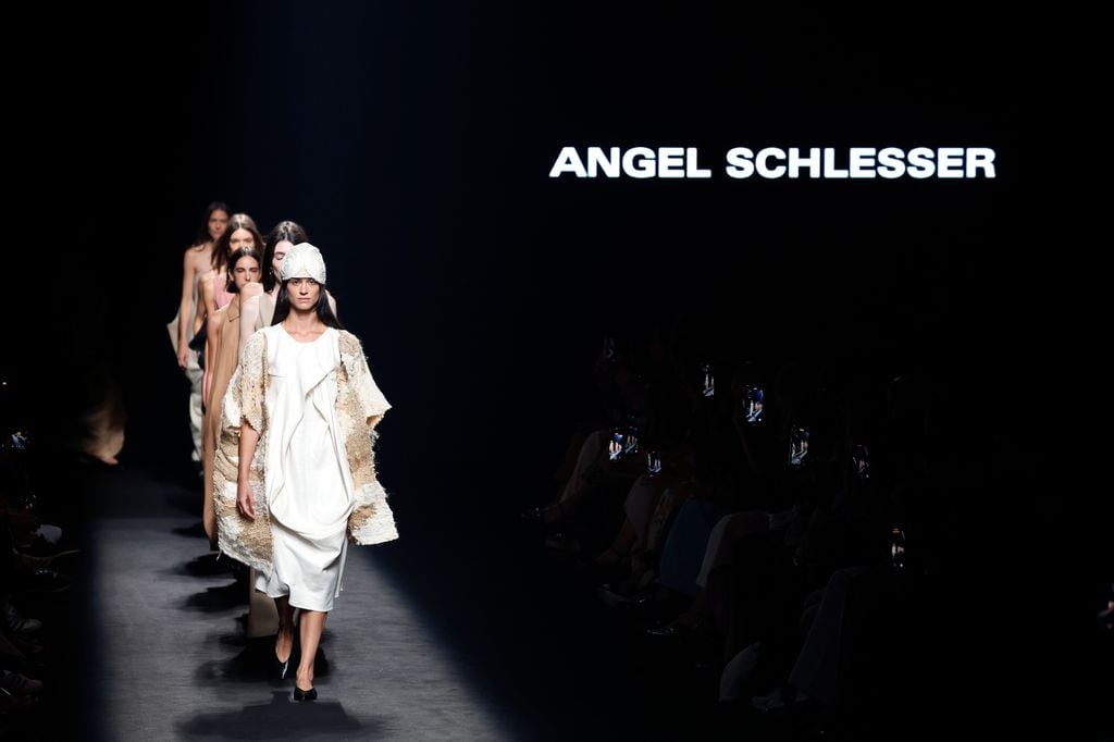 Mercedes-Benz Fashion Week: Ángel Schlesser Primavera/Verano 2025