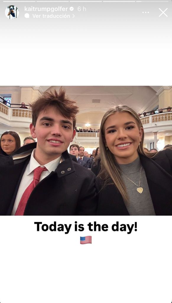 Kai Trump con su hermano menor Donald John Trump III en la toma de protesta de su abuelo