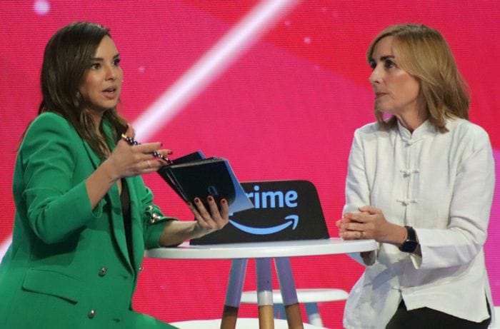 Chenoa junto a Coro Castellano, directora de Prime Video España y Portugal 