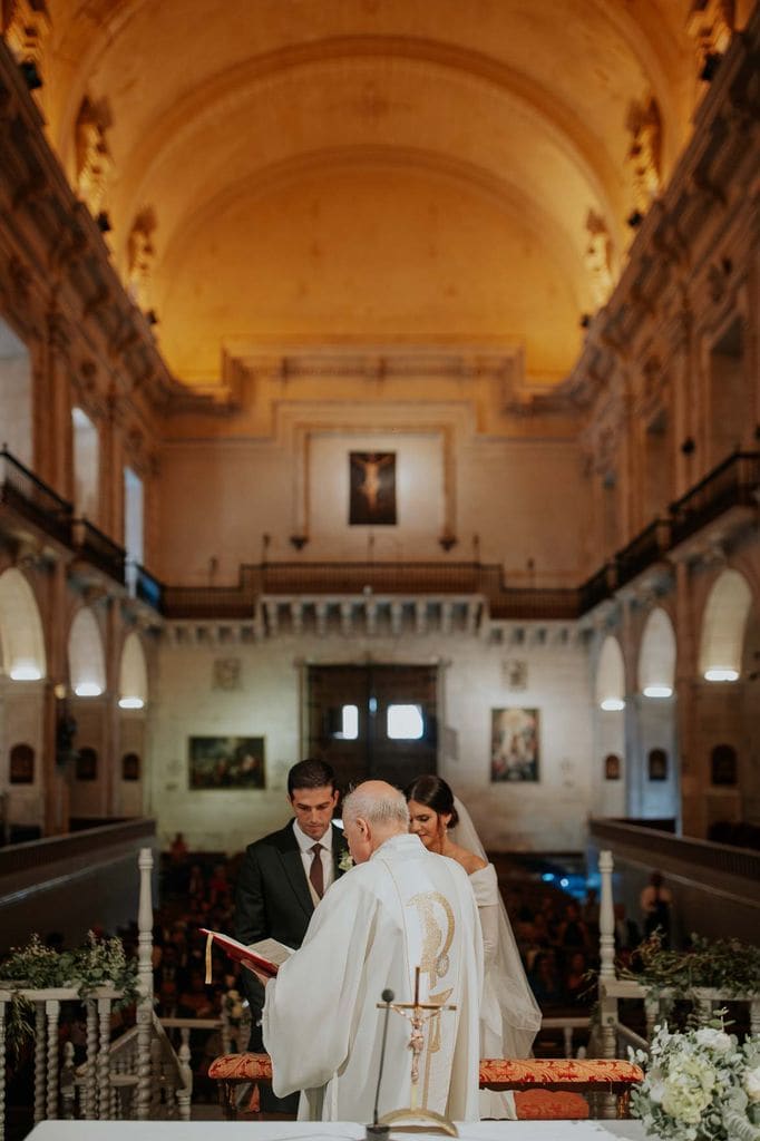 La boda de Raquel en Elche iglesia